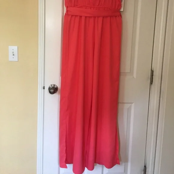 Evereve JOA Hollie Woodward Jumpsuit S M Coral NWT - Picture 4 of 6